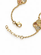 14K Gold Fluted Clover Station Bracelet — clasp and detail view